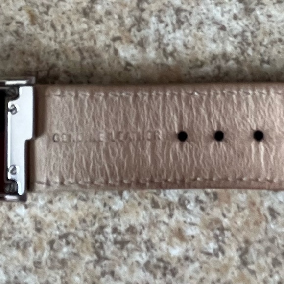 Kenneth Cole New York digital watch - Picture 6 of 12